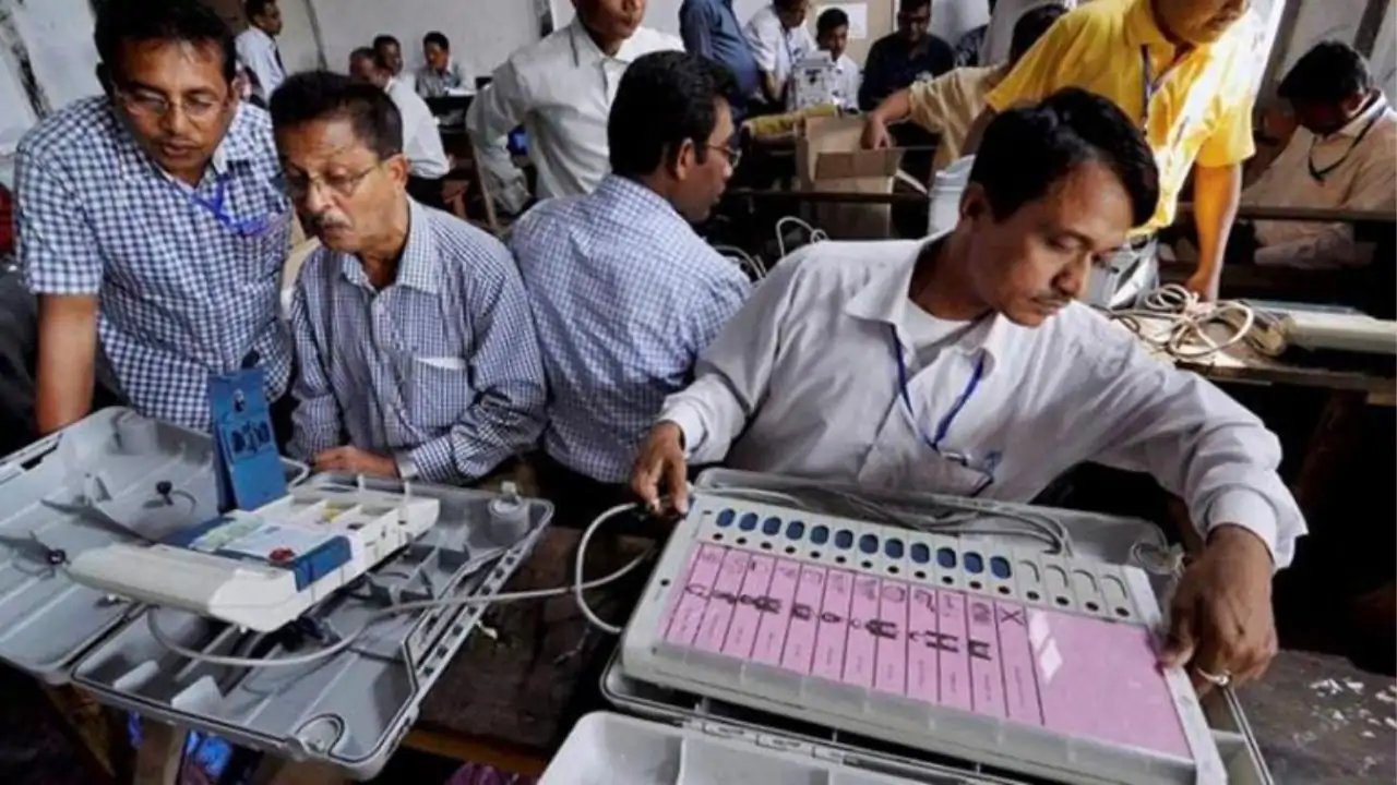 Election Commission Starts Counting Six Bypoll Votes on Oct 6