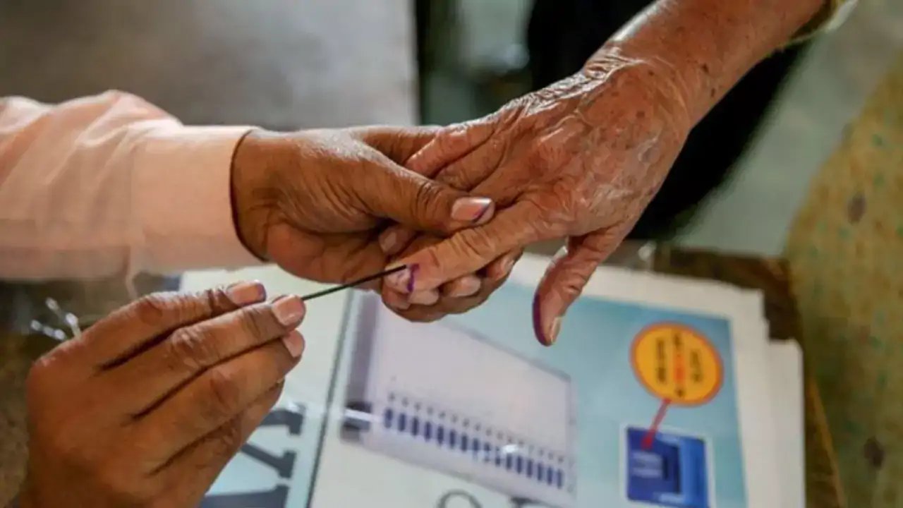 Ladakh CEO Announces Nov 21 Polls For Leh, Kargil Municipal Committees After 8-Year Gap
