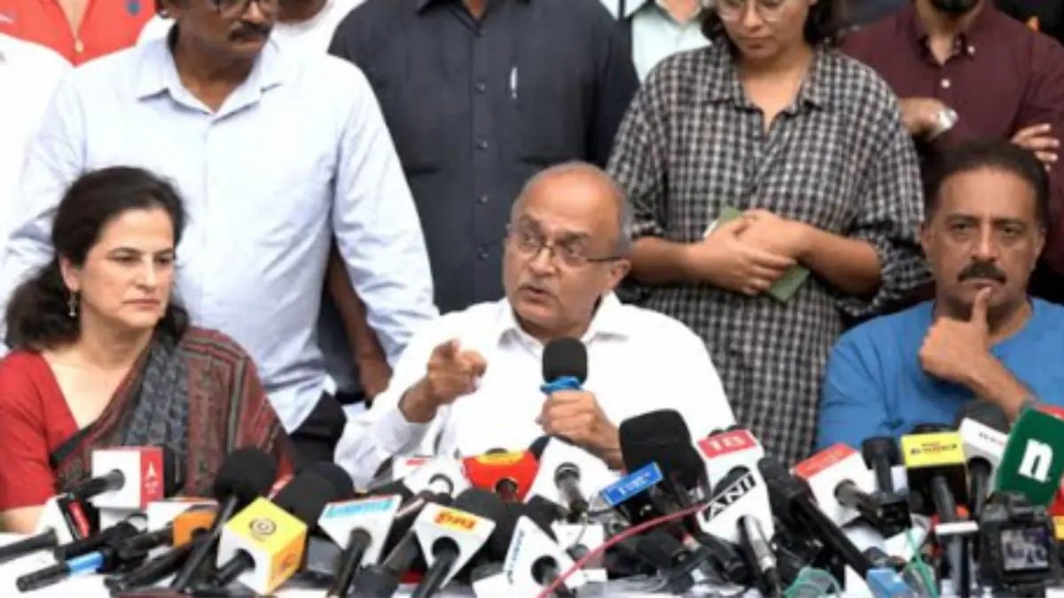 Prashant Bhushan Declares Regime Change Demand Amid BJP Accusations in Delhi