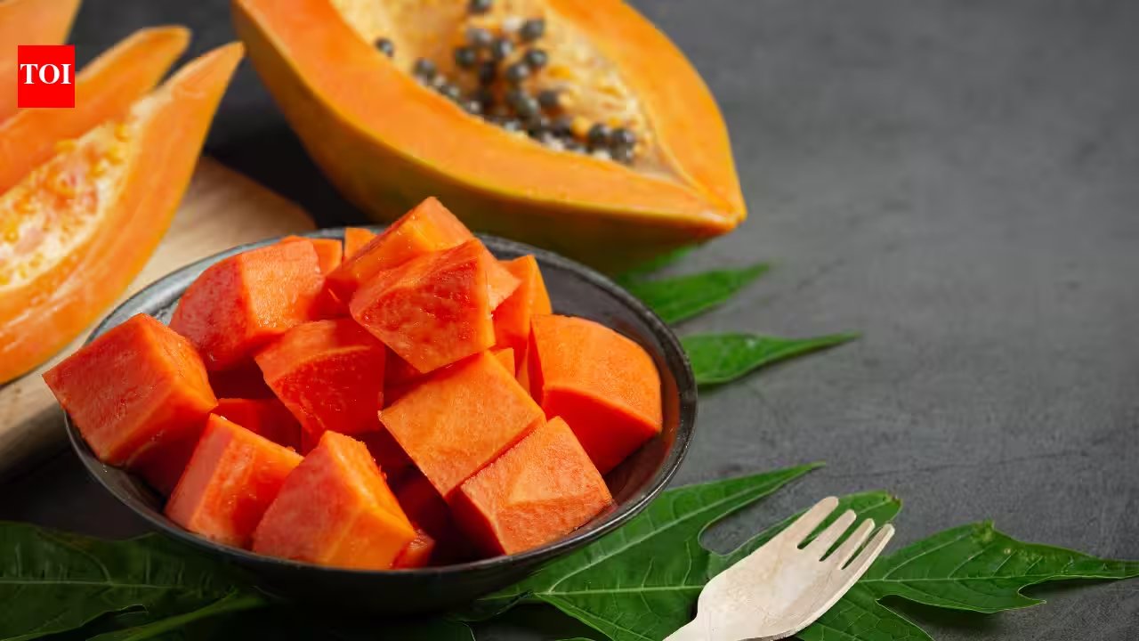 Greek Yogurt and Pumpkin Seeds: The Ultimate Protein Boost for Papaya Breakfast