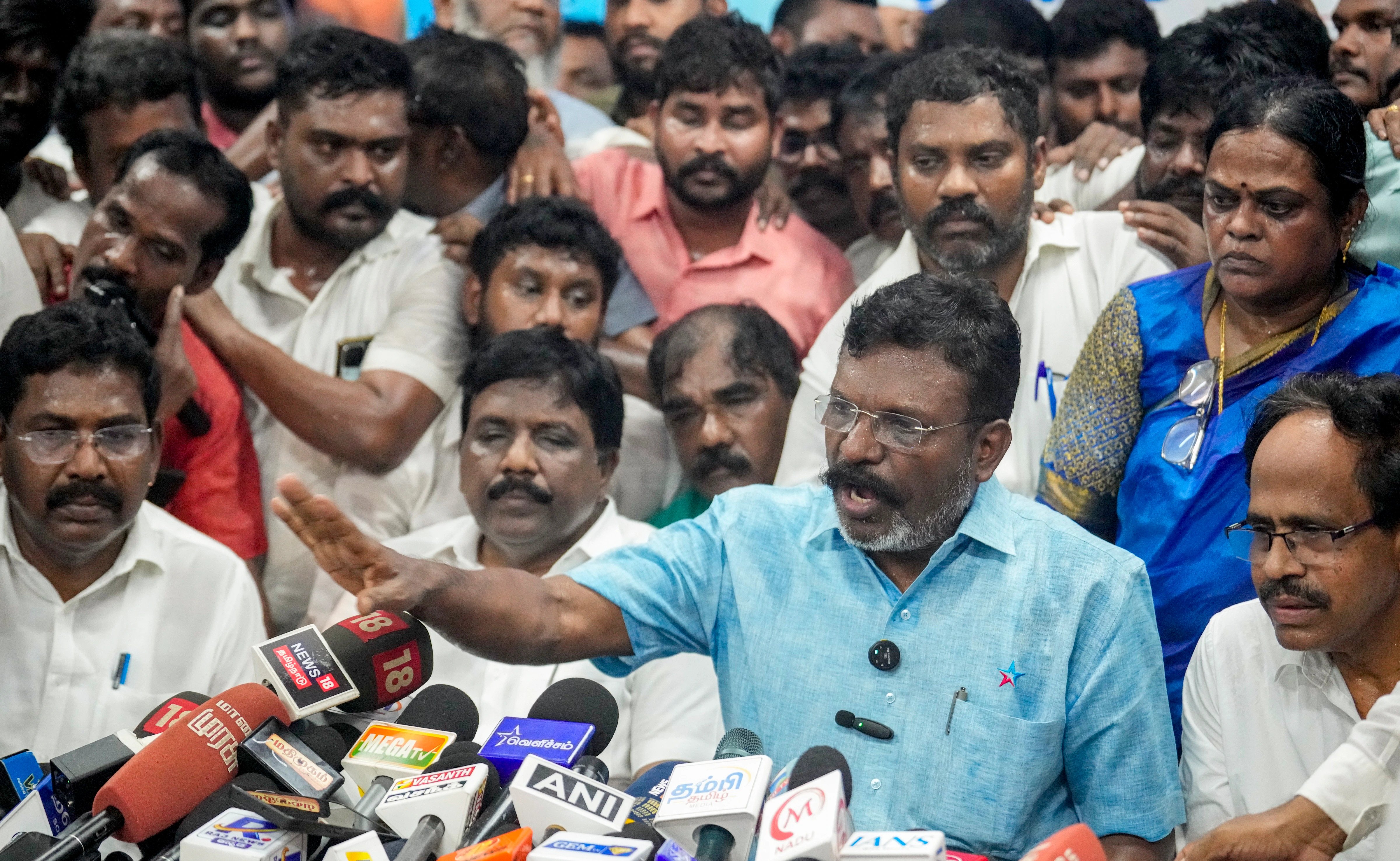 VCK Minister Threatens to Walk Out of Vijay Alliance if PMK Joins