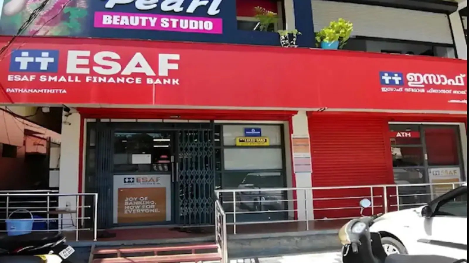 ESAF SFB Raises ₹500 Crore Tier II Capital via NCDs, Shares Surge 4.5% to ₹40.99
