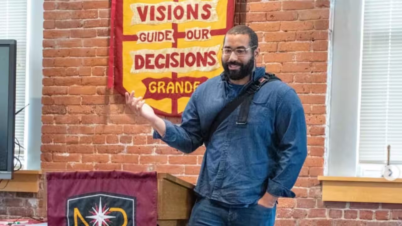 John Urschel Quit NFL for MIT PhD, Now Solving 30-Year Math Problem