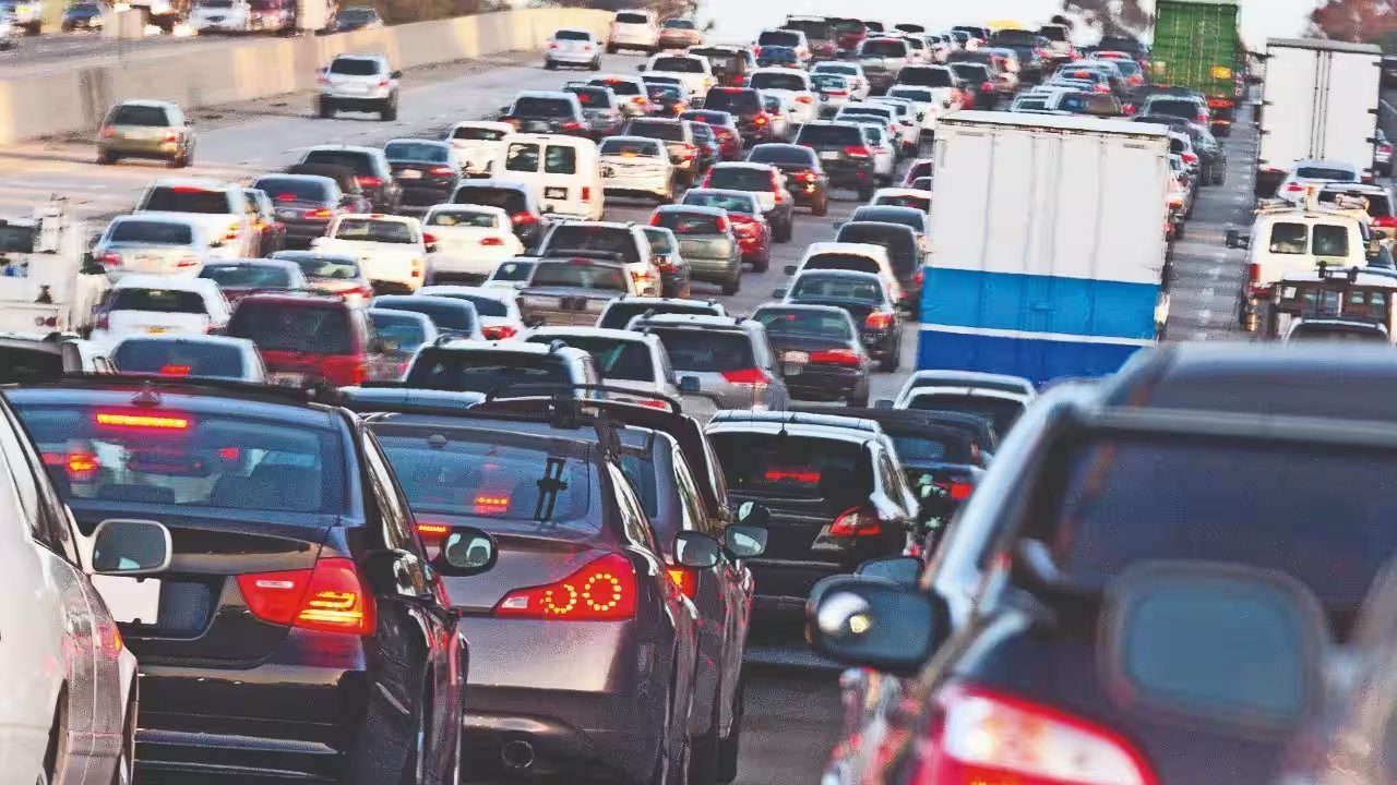 Maruti, Hyundai See Navratri Dip Amidst 2025 GST Price Cut Legacy