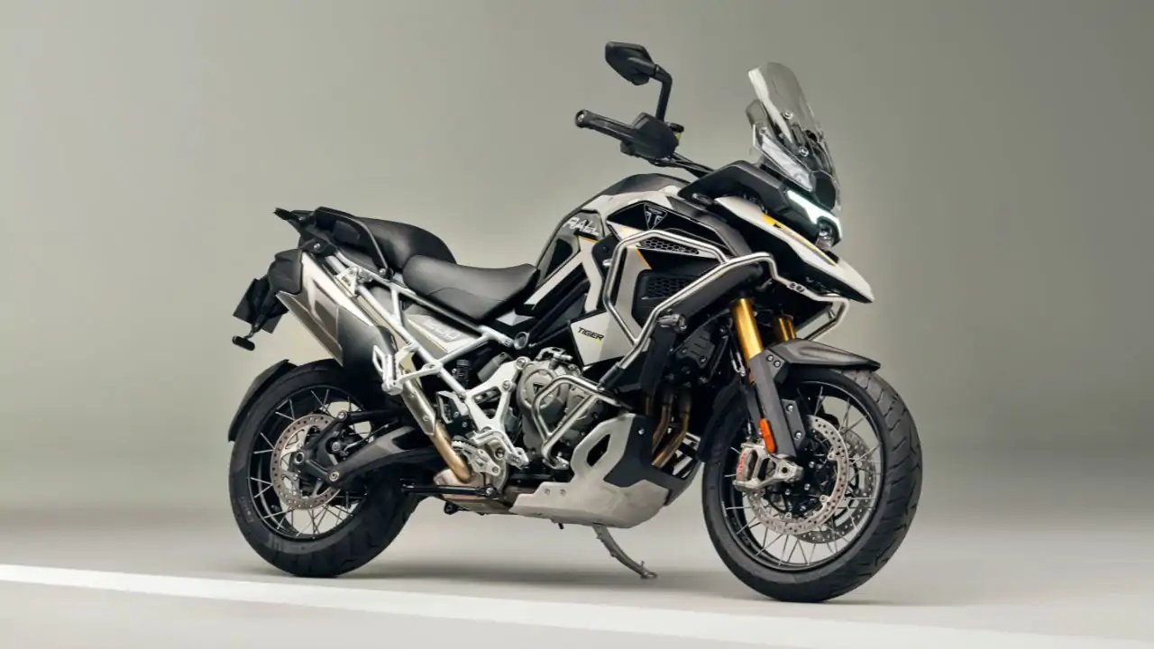 2027 Triumph Tiger 1200 Reveals Upgraded Suspension and Triple Engine Oct 27