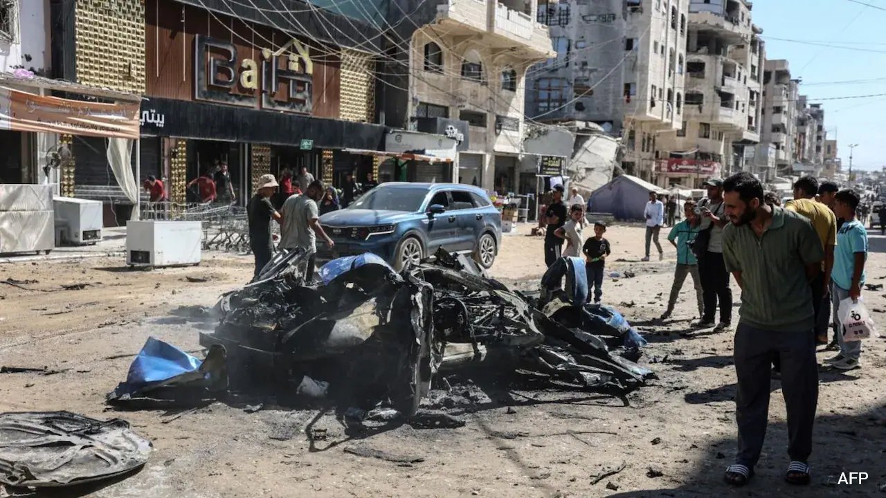 Israel Strikes Hamas Leader Ali al‑Amoudi's Apartment, 5 Killed on Anniversary