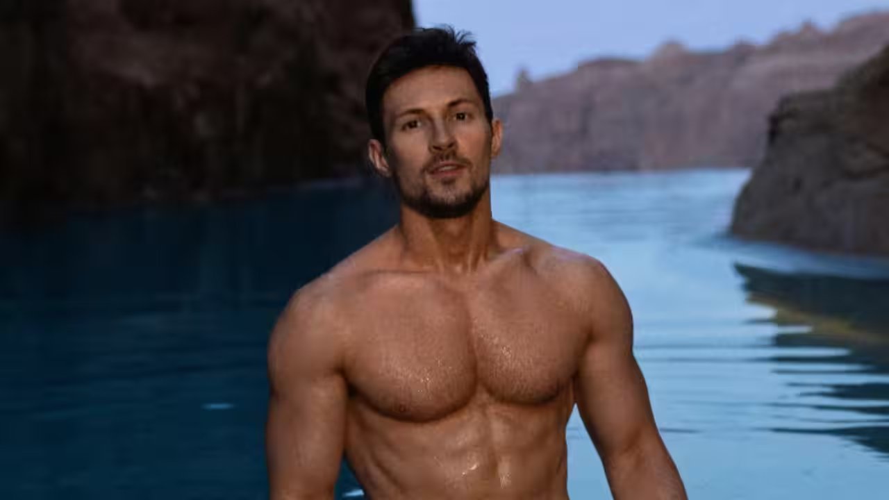 Durov's 20-Year Sugar, Alcohol, and Drug Abstinence Boosts Energy and Focus