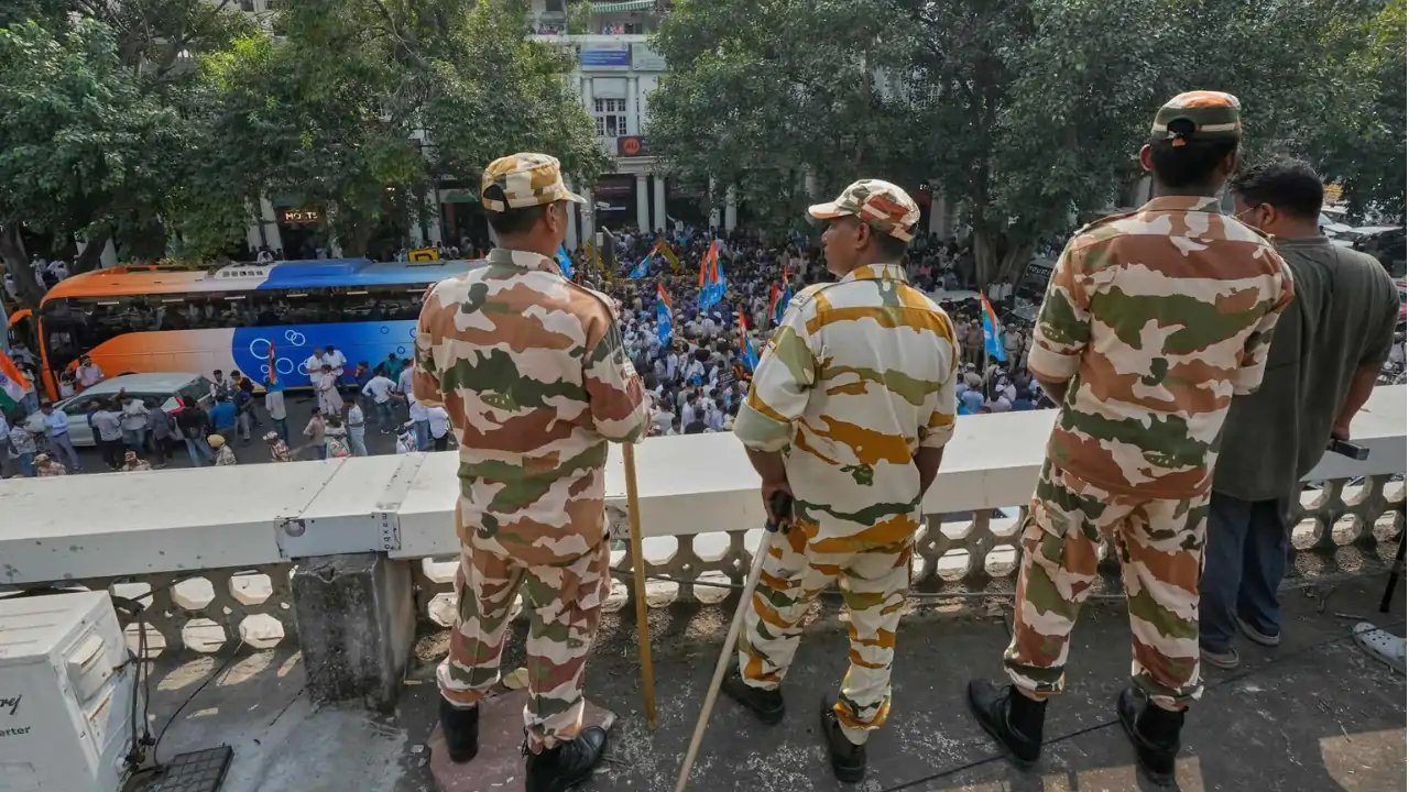 Delhi Police Warn Journalists to Maintain Distance Ahead of Oct. 10 Protest
