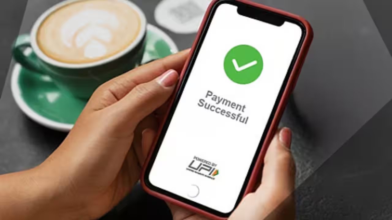 Big Retailers Absorb UPI MDR Costs, Small Kiranas Face Payment Split Strategy