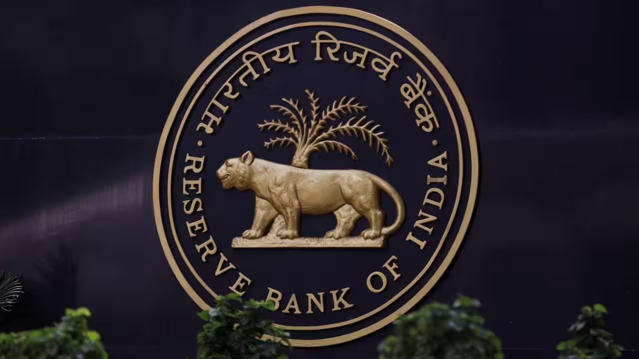 RBI Urges Banks to Show Cybersecurity Compliance After 3,900-Client Data Leak