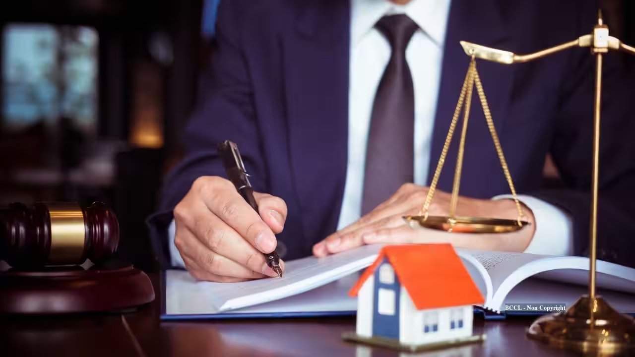 Dianna Bowden Wins $189,471 Foreclosure Notice Case in Maine First Circuit