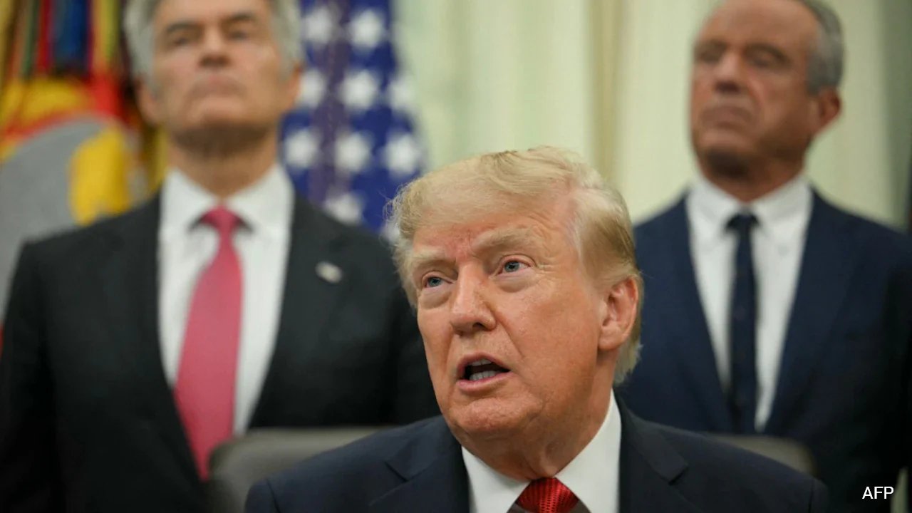Trump Extends $100,000 H‑1B Visa Fee into 2027