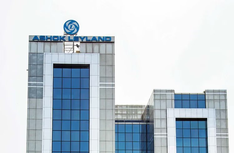 Ashok Leyland Plans ₹15,000 Crore EV Battery Plant in Bhandara