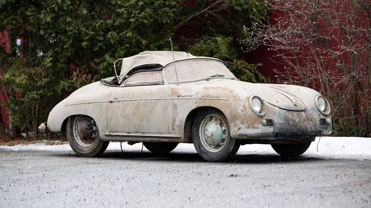 1955 Porsche 356 Speedster Sells for $145,600 at Amelia Island Auction