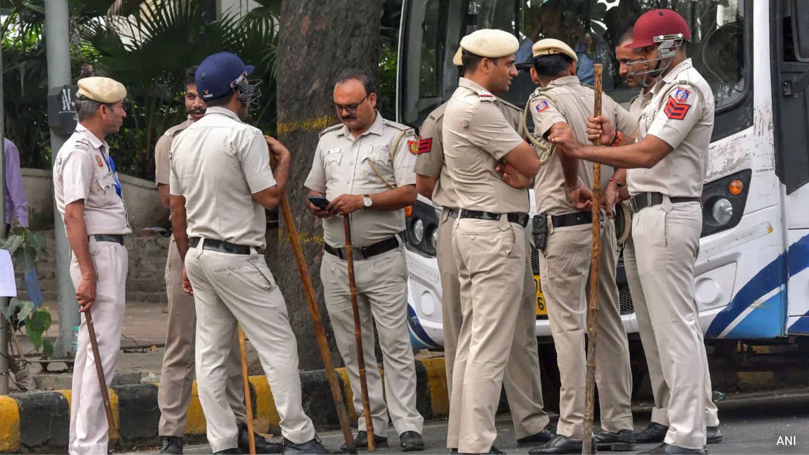 Delhi Police Nab Four Sextortionists Behind Rs 1-Crore Scam