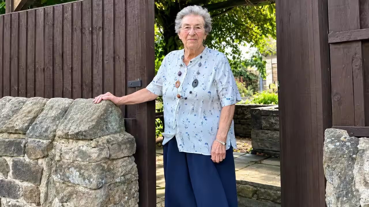 Derbyshire Council Pays £50,000 After Blocking Helene Ball’s 3‑ft Garden Gate