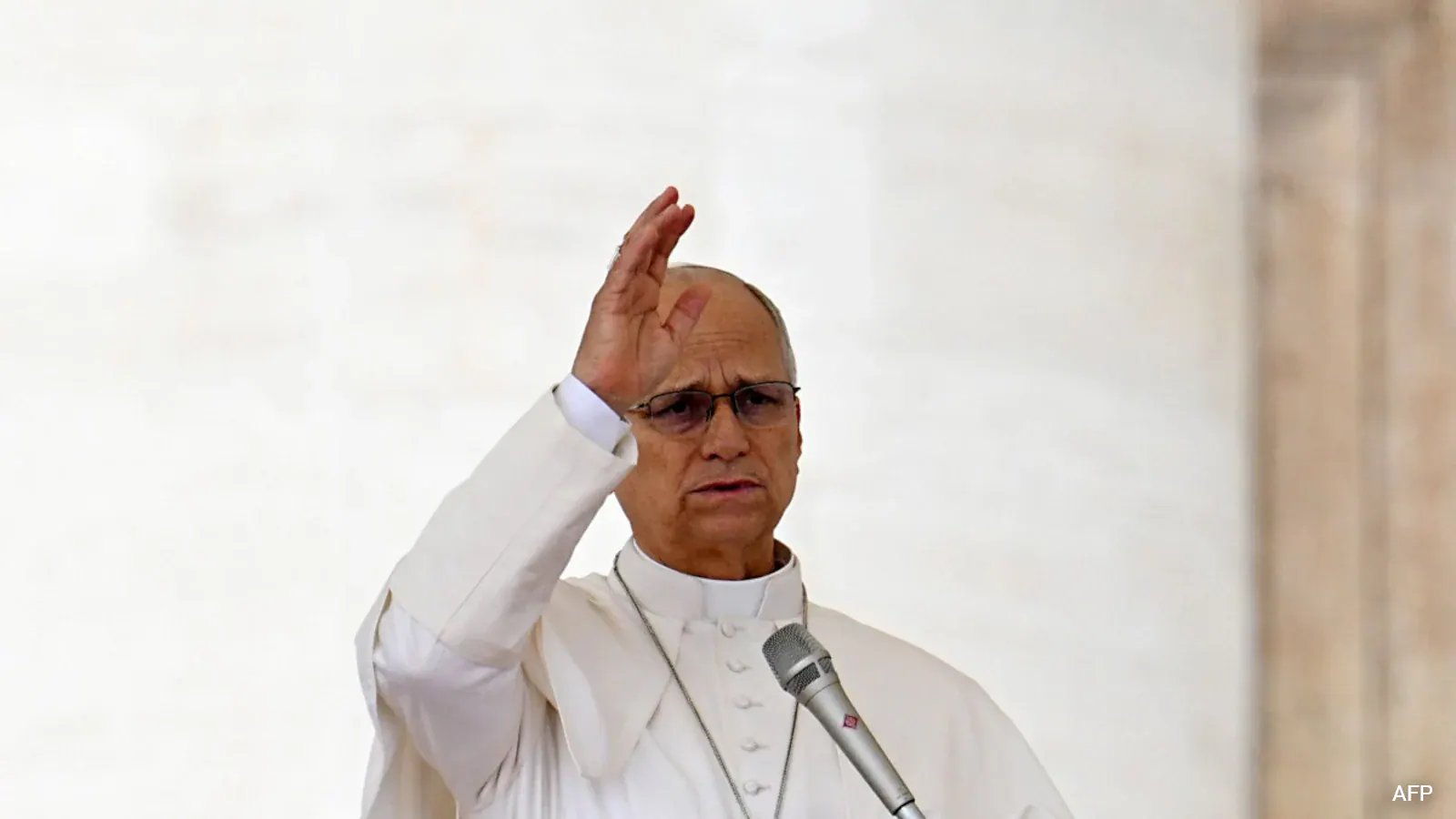 Early Lung Cancer Detection Enables Successful Surgery, Lessons from Pope Leo's Operation