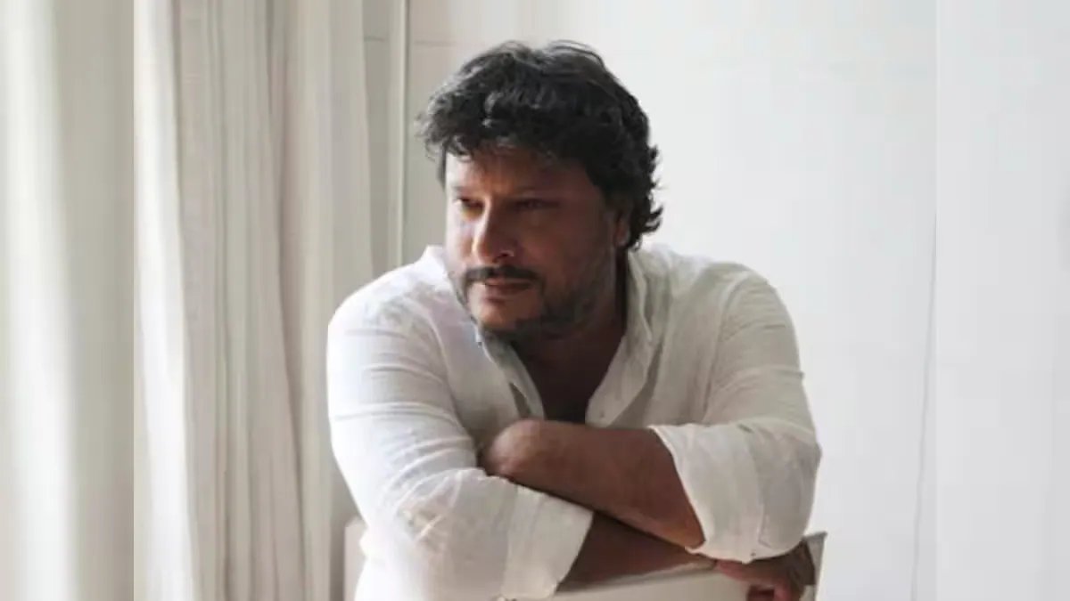 Tigmanshu Dhulia Declares 'No Urban Love Stories' – Prefers Social Dramas Over Romance