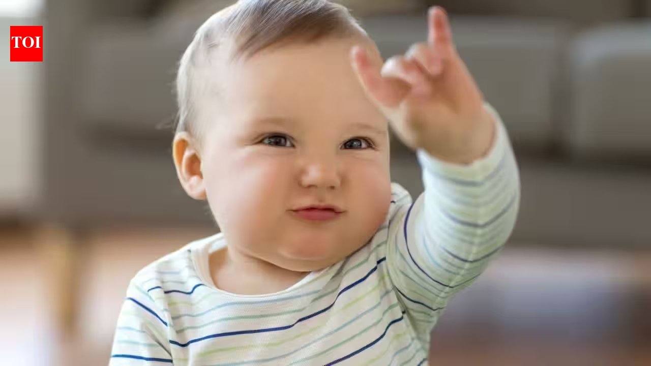 Bright Baby Names for 2026: Clara, Kiran, Phoebe Light Up Your List