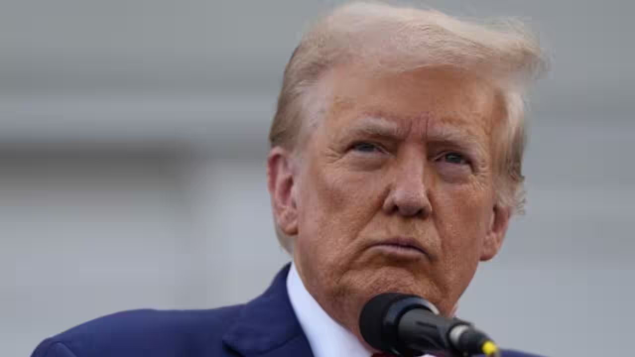 Trump Bars CNN, MS NOW, Politico Journalists From White House