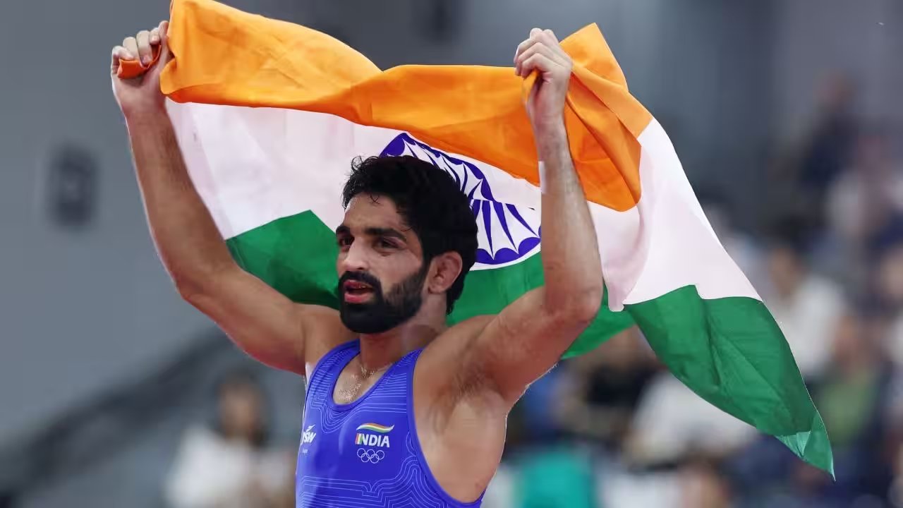 Aman Sehrawat Clinches 57kg Gold, Beating Han Chong Song 11‑7