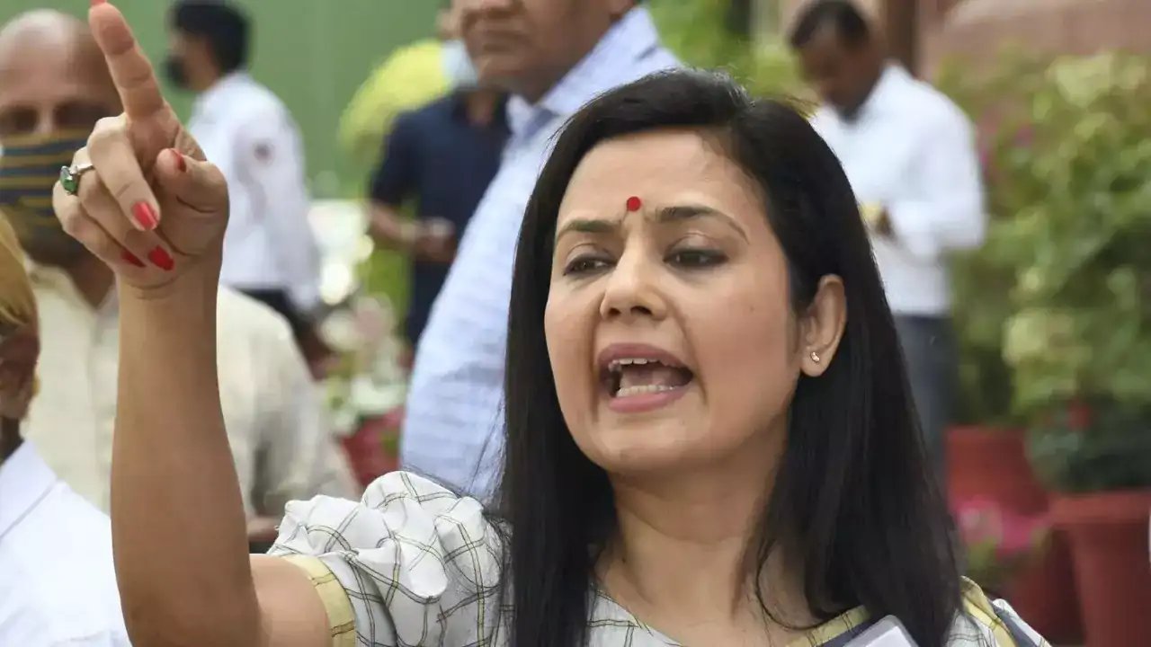 Mahua Moitra Challenges Modi, Shah: CJP Protesters Return Oct 10, 11, 12