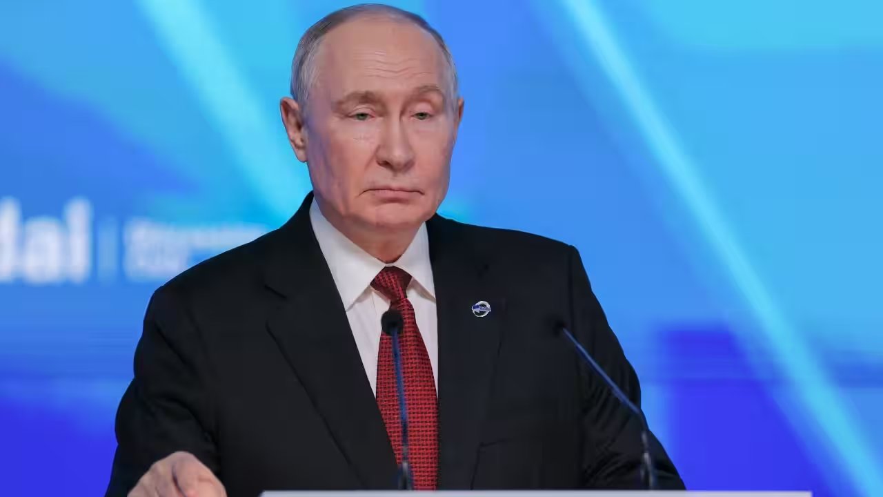 Putin Warns Global Powers Against Nuclear Use, Highlights 100 Black Sea Vessels Damaged
