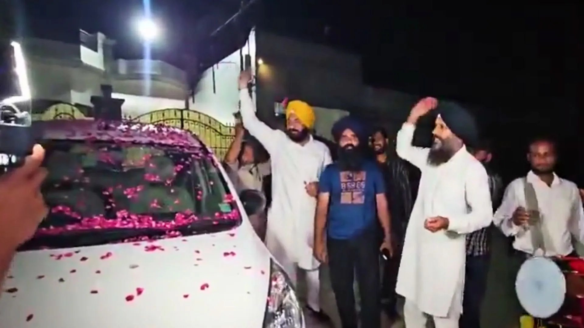 CBI Searches Bhagwant Mann Aide’s Sangrur House, Villagers Celebrate Raid