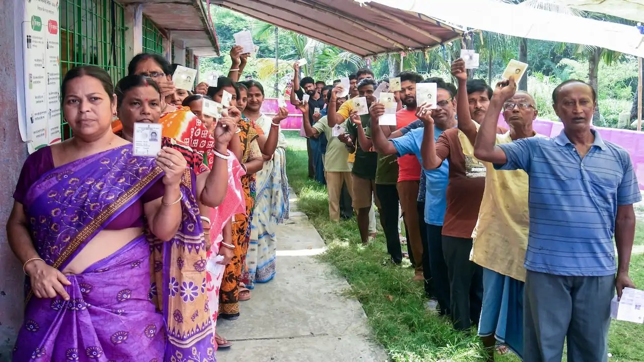 Election Commission Deletes 91 Lakh Bengal Voters in Pre‑Election Clean‑up