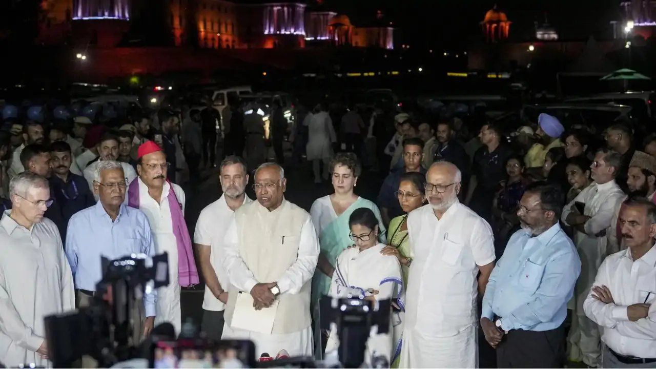 Rahul Gandhi Invites All Opposition MPs for Tea After Press Conference