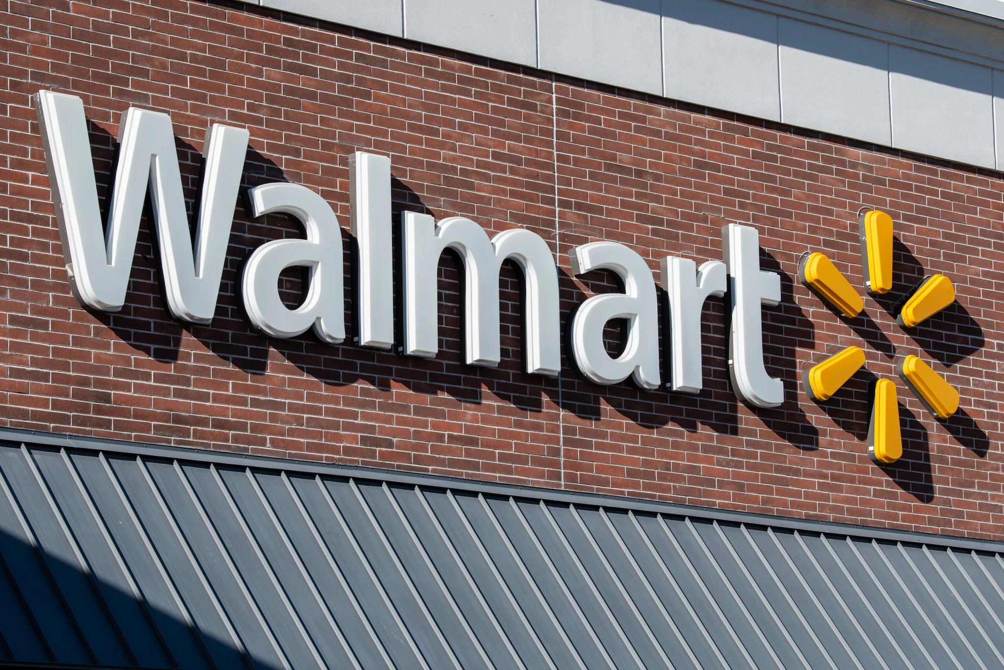Deutsche Bank Upgrades Walmart to Buy, Citing Inflation-Driven Customer Surge
