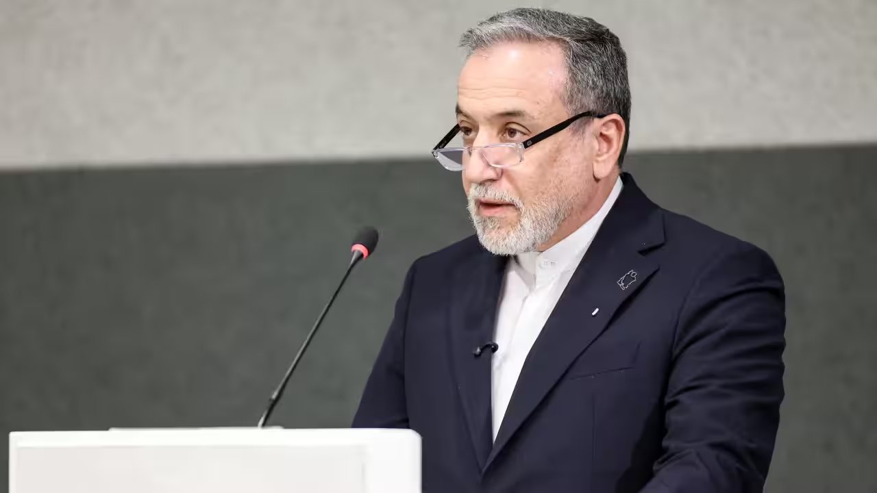 Iran Rejects Hormuz Reopening Offer, Says 7-Day Proposal Still on Table