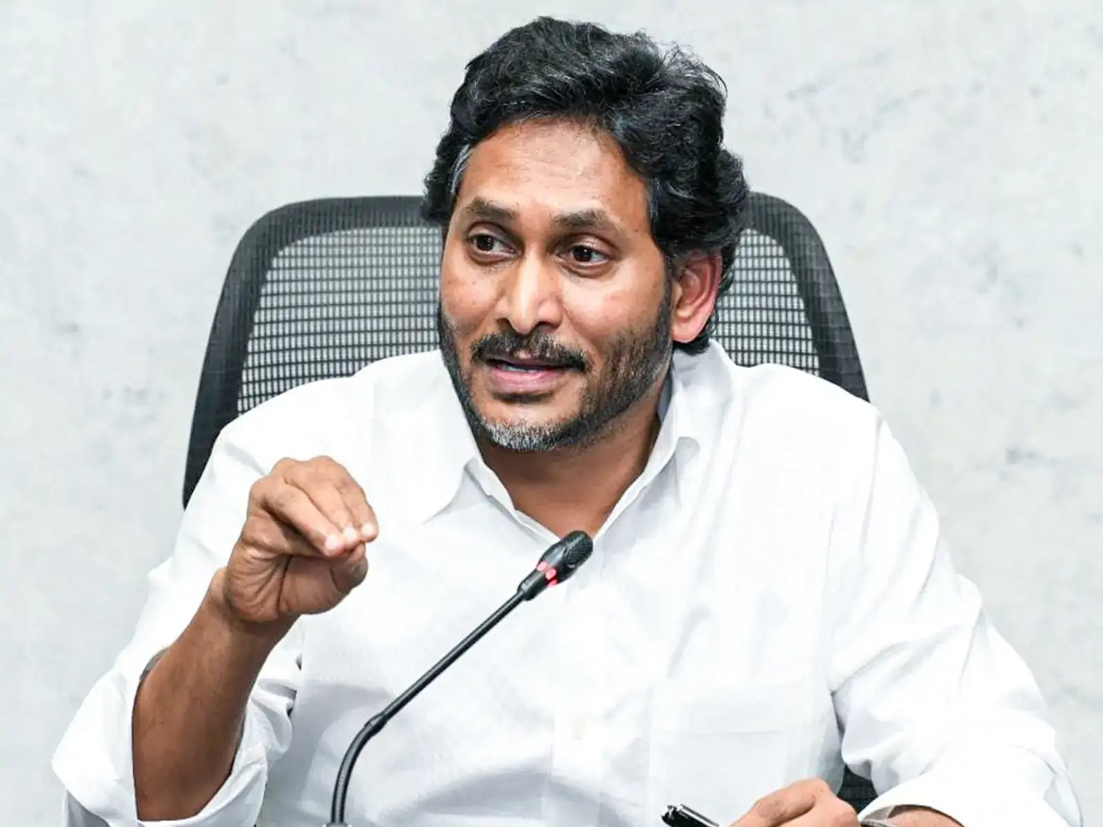YS Jagan Blames Naidu’s Govt for 70% Price Surge Ahead of Andhra Elections