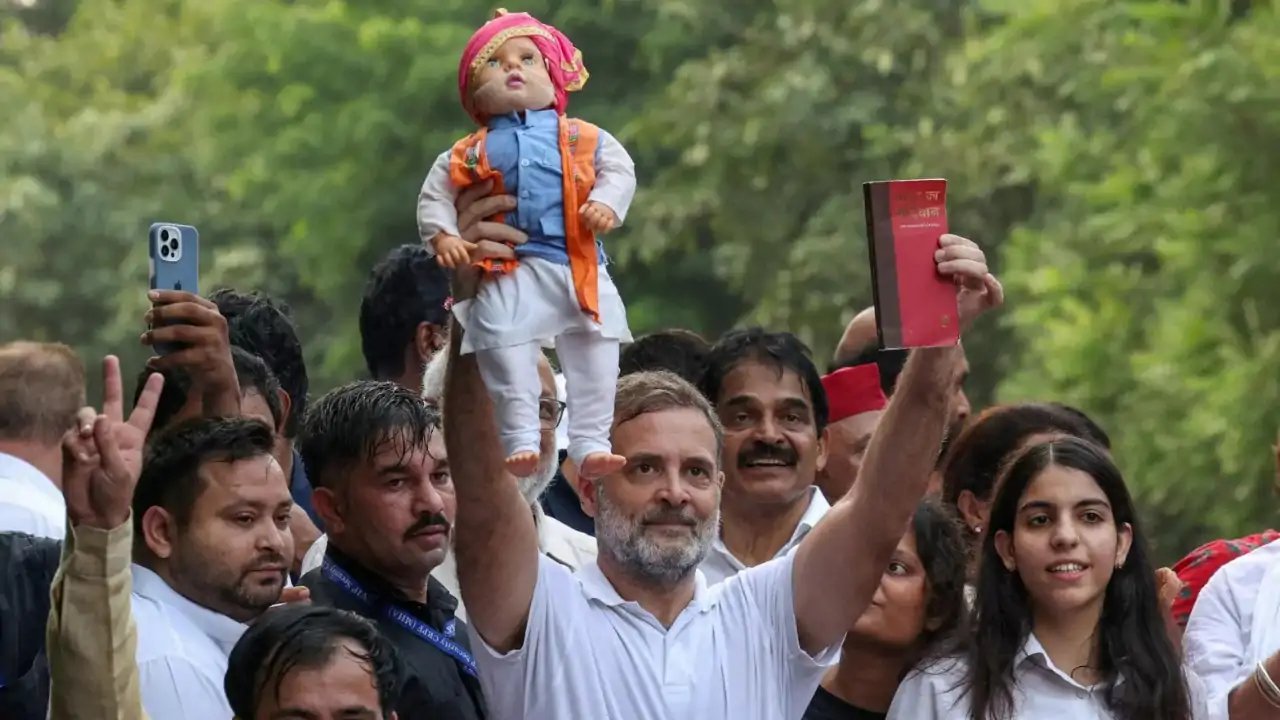 Rahul Gandhi Urges Delhi Rally on Nov 1 Over Alleged Vote Theft