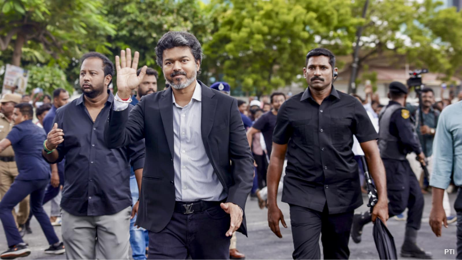 Chennai Auto Drivers Claim 50% Earnings Drop After Vijay's Free Bus Expansion