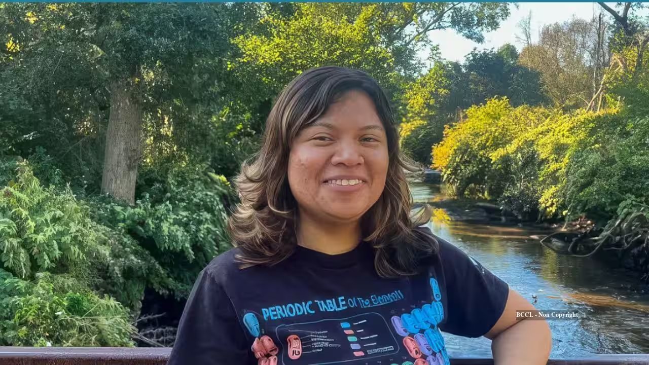 Maritza Sanchez Builds 50 Microbial Fuel Cells to Clean Atoyac River by 2027