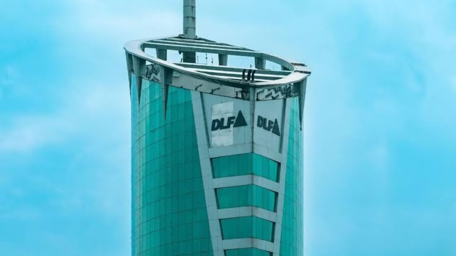 DLF Q2 Profit Up 10% to ₹1,301 Cr, EBITDA Craters 92%