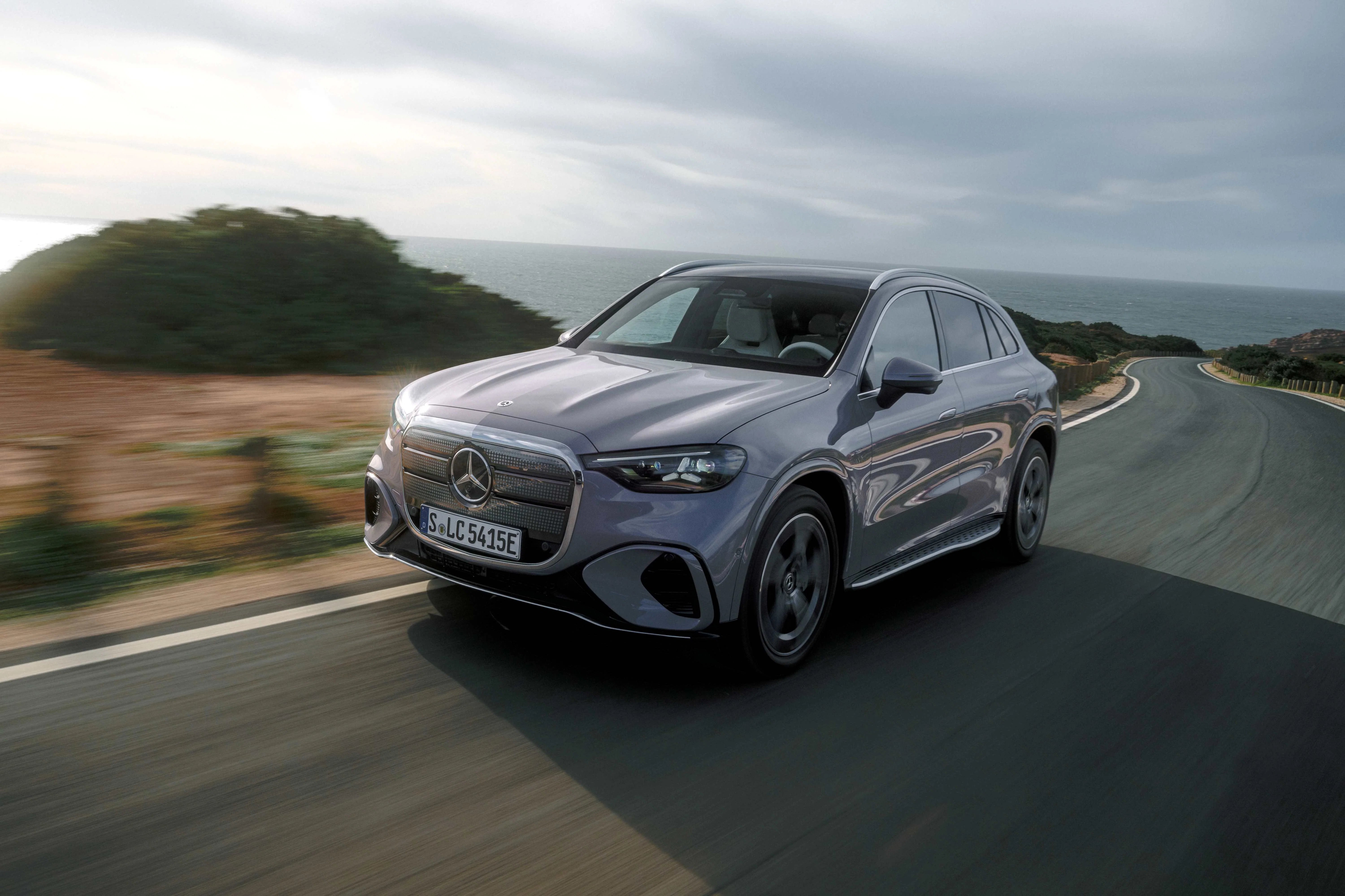 Mercedes‑Benz Electric GLC Launches Nov 4, 2026, Garnering 650+ EOIs