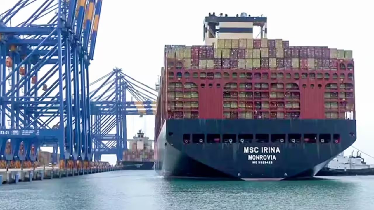 India’s September Goods Trade Deficit Narrows to $30.2 Billion as Exports Jump 23%
