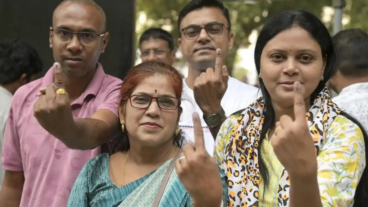 India's MLC Elections: 28 Seats Decided in UP, Bihar, Maharashtra, Karnataka on Oct 23
