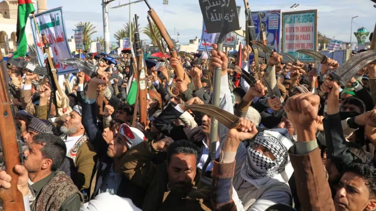 Houthis Seize Chinese Missile Parts, Expand 2,000‑km Strike Capability