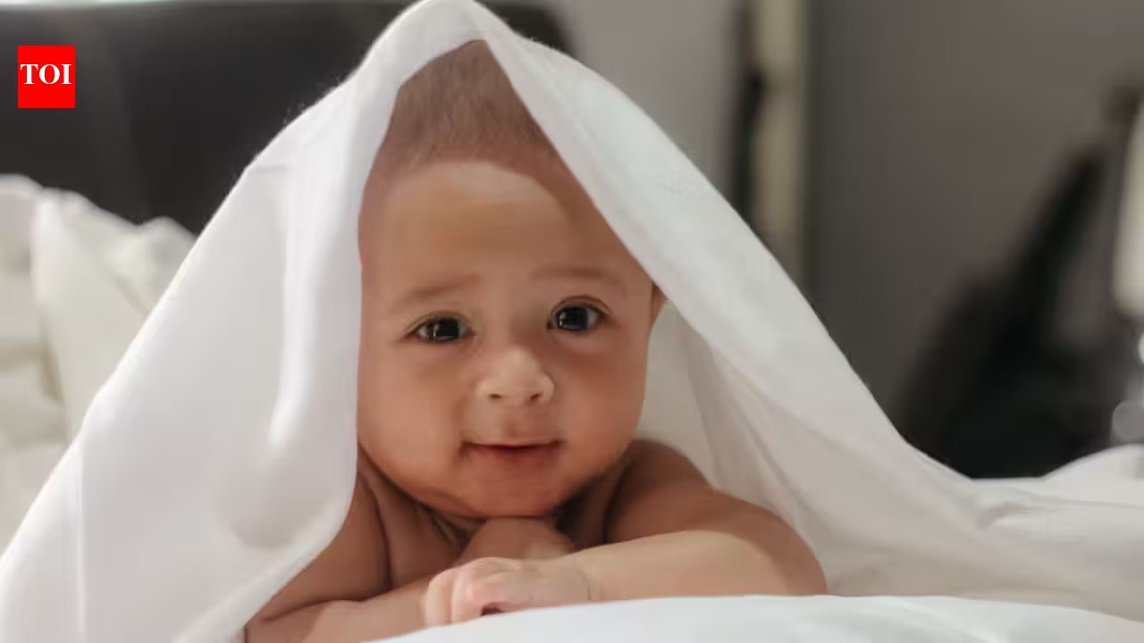 Ten Baby Names Inspired By Dawn Sky Colors And New Beginnings