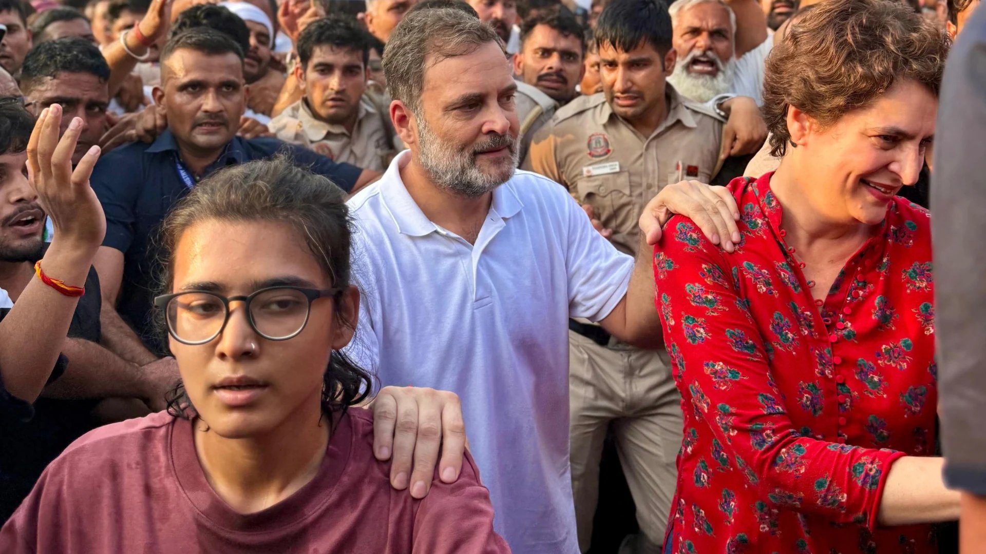 Chief Justice Surya Kant Issues Notice to Election Commission Over Rahul Gandhi's SIR Protest
