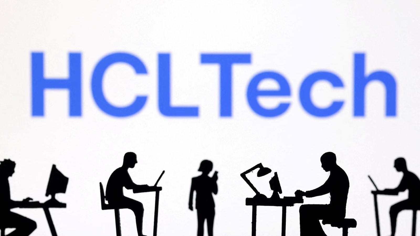 HCLTech Q3 Net Profit Rises 11% to ₹5,132 Cr, Headcount Hits Record 230,339
