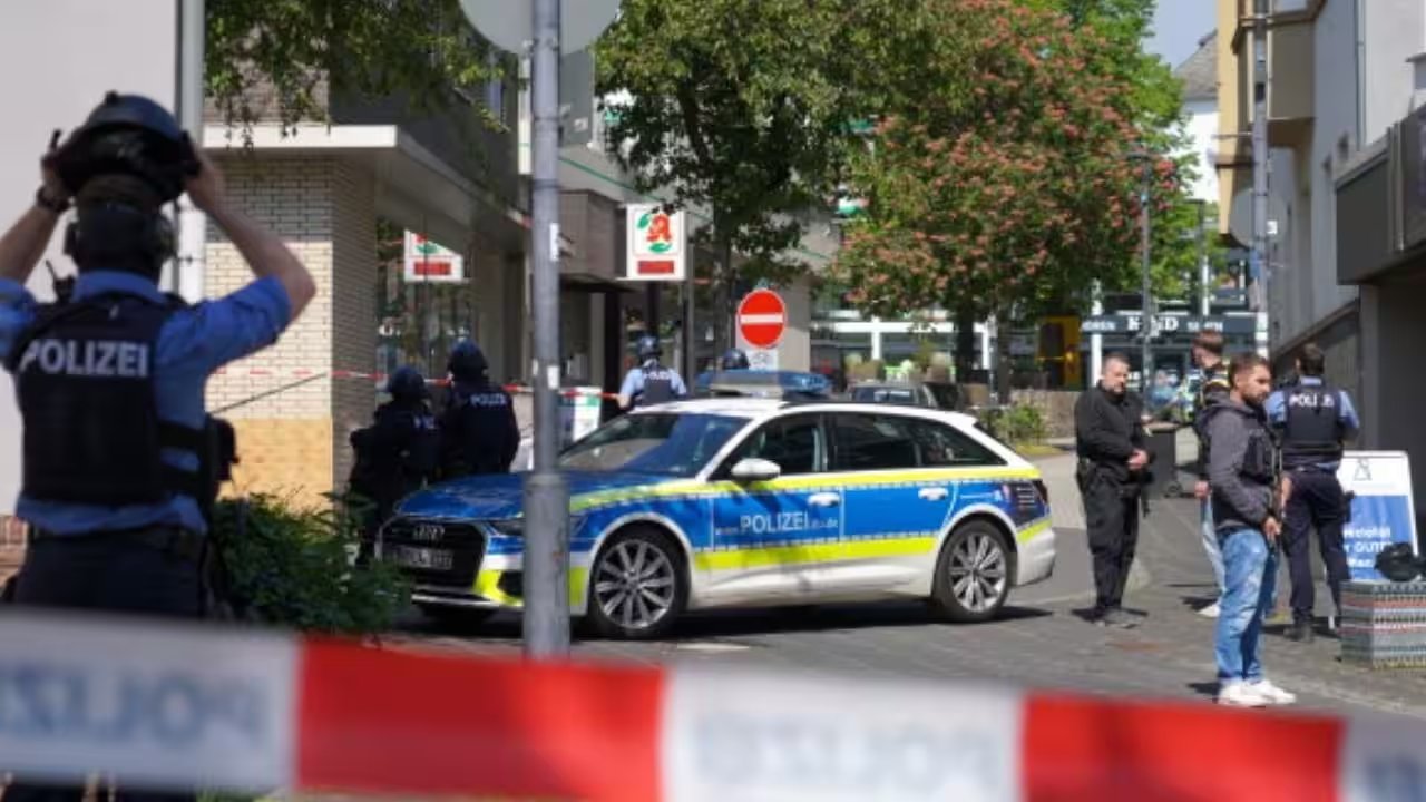 Afghan Man Arrested in Wuppertal After Attempted Synagogue Arson on Yom Kippur