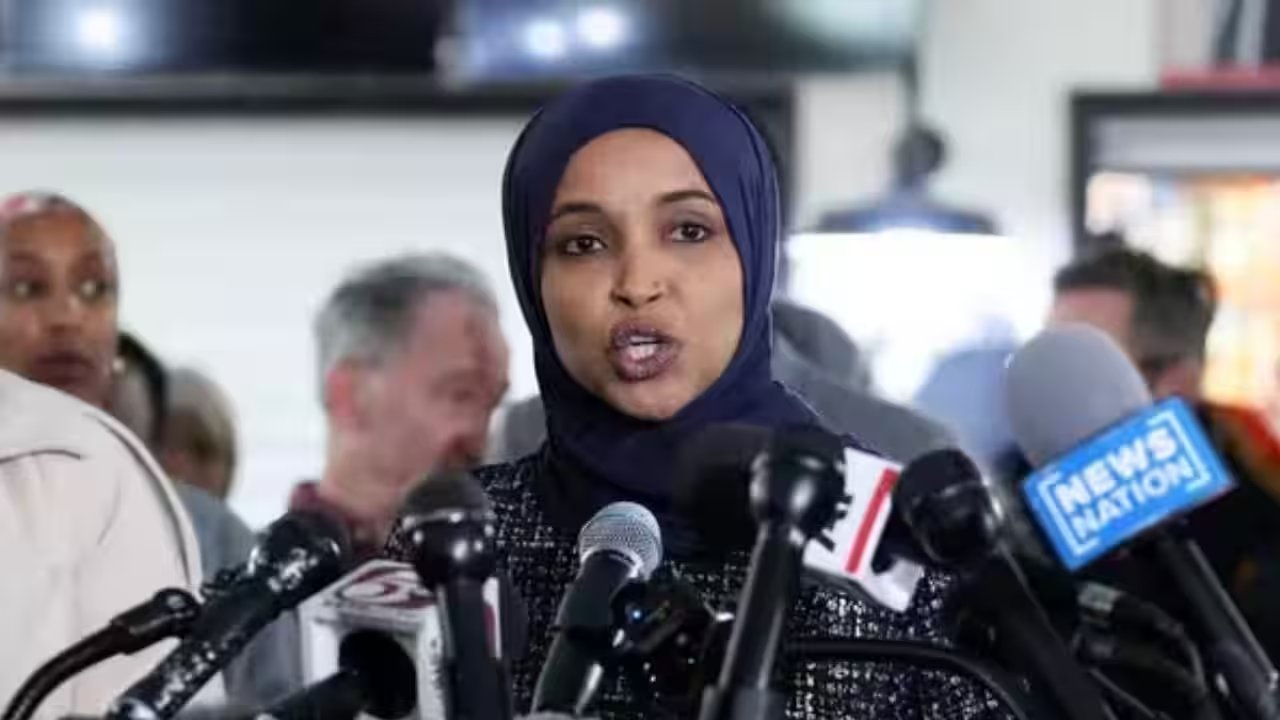 US Agents Raid Ilhan Omar's Home in Washington, D.C. Over Immigration Fraud Probe