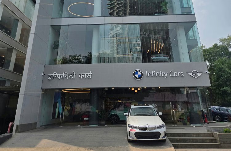 MINI Opens 6,774‑sq‑ft Integrated Showroom at Infinity Cars in Navi Mumbai
