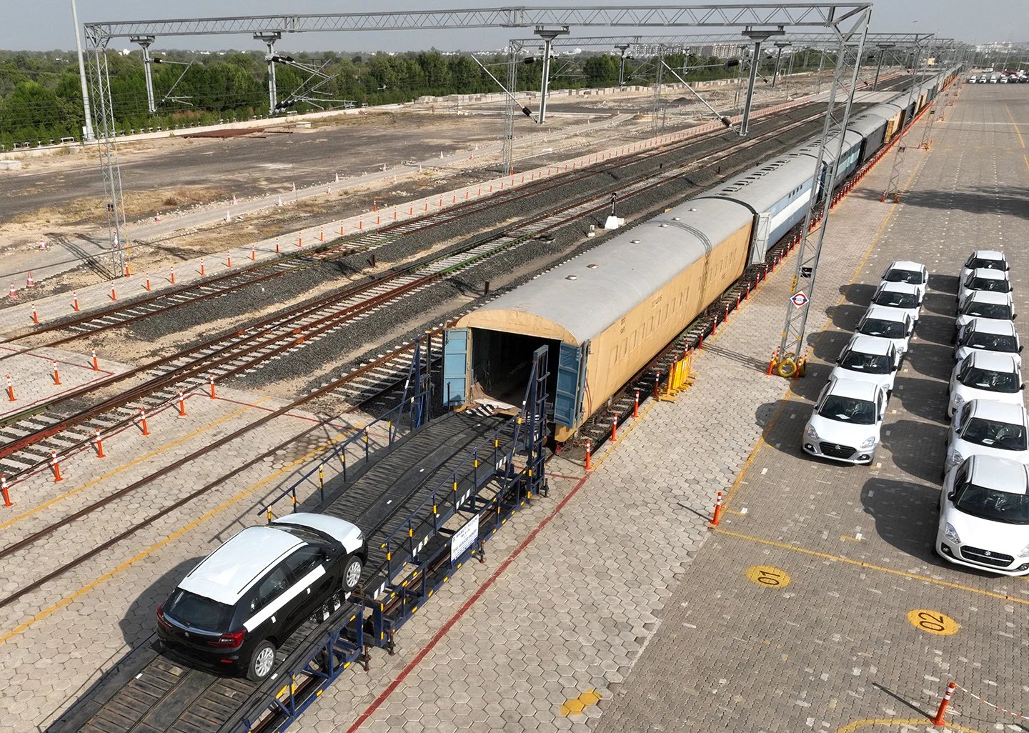 Maruti Suzuki Alto 1 Million Units Dispatched via Rail, Cutting Delivery Times
