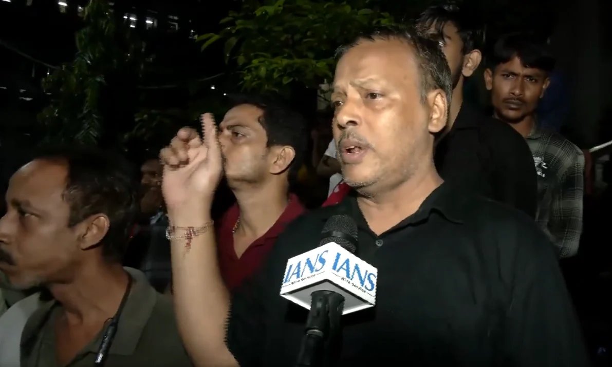 Kolkata's Chorebagan Pandal Stampede Claims 17 Lives Amid Narrow Gates and Rain