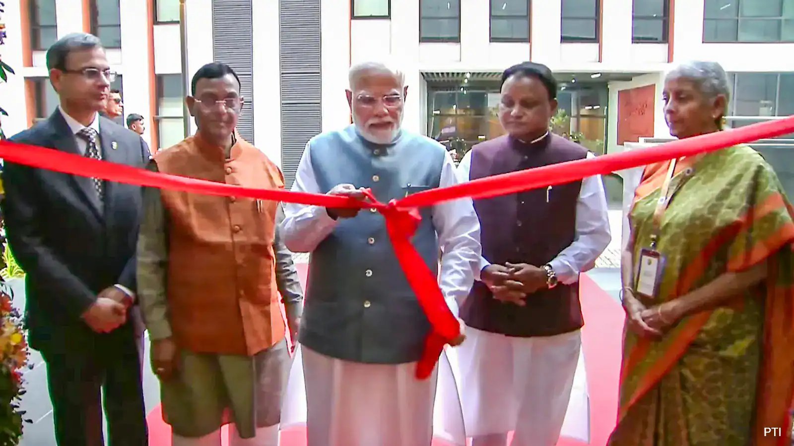 Modi Inaugurates RBI's Rs 169-Crore Data Centre in Odisha's Jatni
